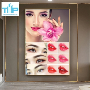 tranh tráng gương phun xăm môi trang trí spa 