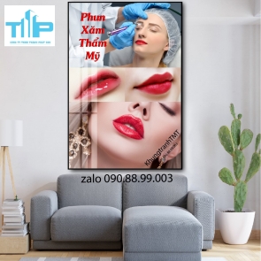 Khung tranh tráng gương tranh phun xăm