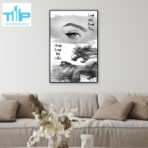 Khung tranh tráng gương phun mày vi chạm 