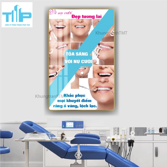 Tranh Tráng Gương Nha Khoa Hiện Đại – Nâng Tầm Không Gian Phòng Khám Chuyên Nghiệp