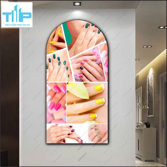 Những mẫu nail ombre nhiều màu sắc -  Tranh tráng gương khung vòm sang trọng